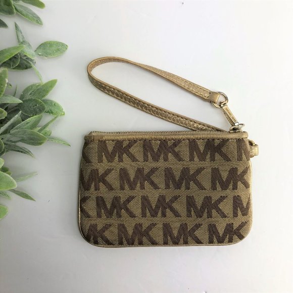 michael kors hand clutch